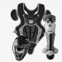 Wilson C200 Youth Catcher’s Gear Kit – Black